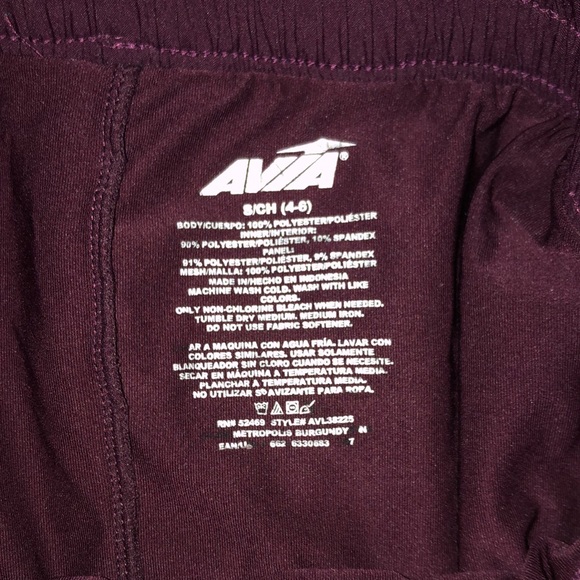 Shorts - Picture 3 of 3